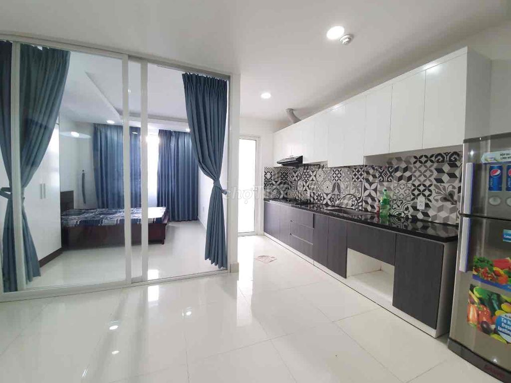 cho thuê Botanica Premierở ngay 53m2 bếp riêng biệt gần sân bay full