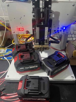 pin makita mới tự đóng có bảo hành 6 tháng 10 cell. Mua bán Nội thất, đồ gia dụng khác tại Huyện Đức Hòa Long An được đăng bởi Sang Nguyen