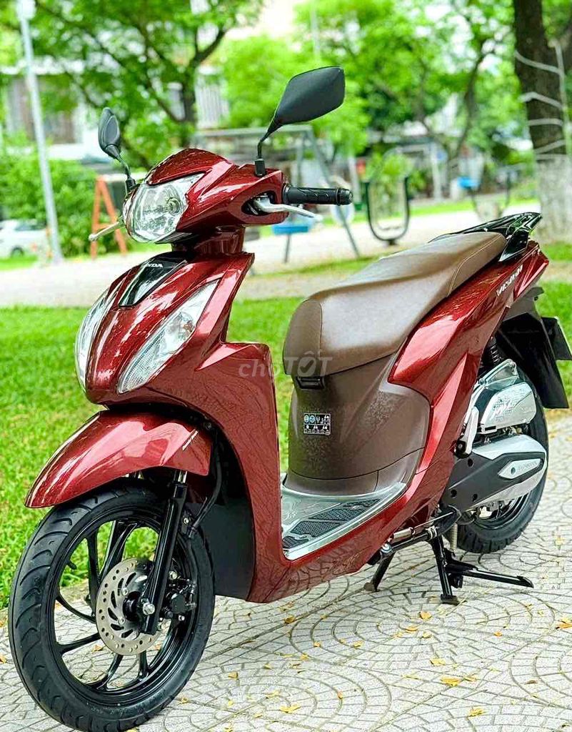 Honda Vision 2021 Красный Автомат