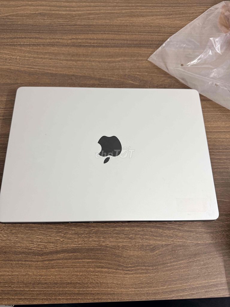 Apple Macbook Pro M1 Pro 16GB/512GB Bạc Like New. Mua bán Laptop tại Quận Cẩm Lệ Đà Nẵng được đăng bởi Nguyen hình 1
