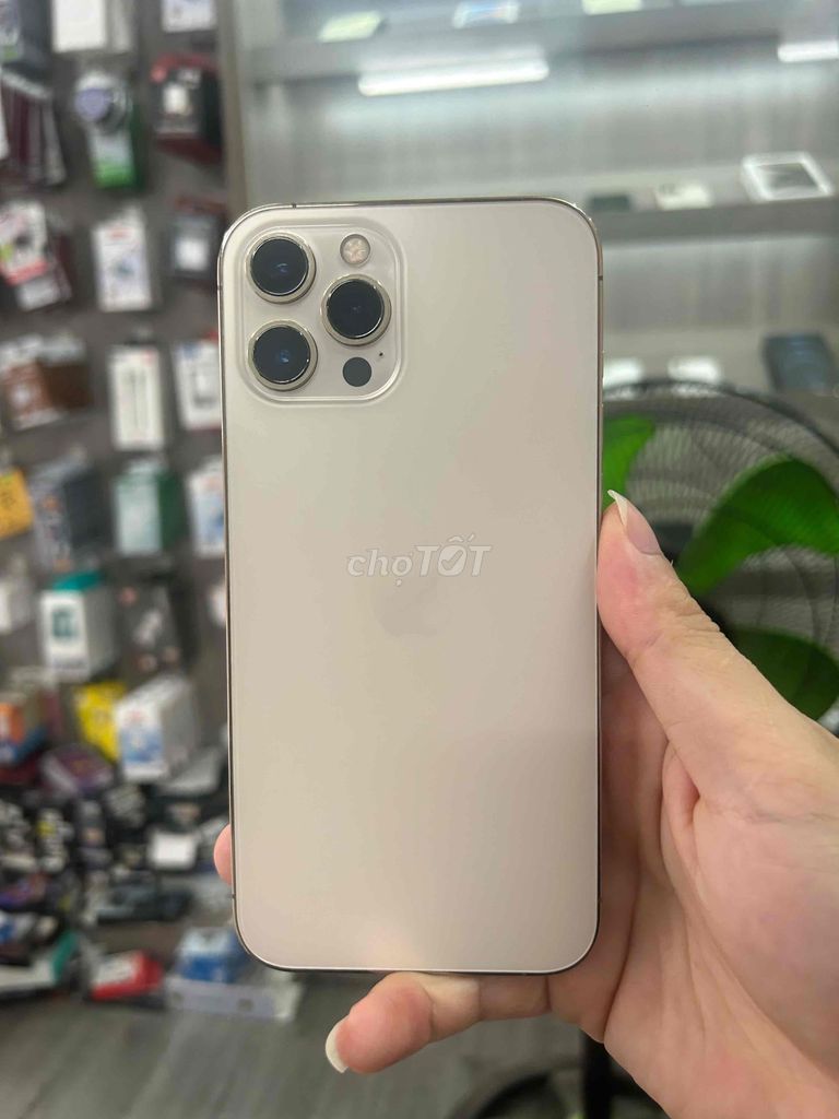 Apple iPhone 12 Pro Max 128GB Vàng. Mua bán Điện thoại tại Huyện Thuỷ Nguyên Hải Phòng được đăng bởi chiến đinh hình 1