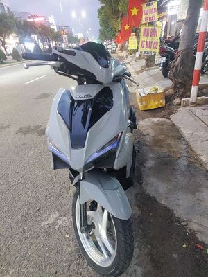 Air Blade 2016  khóa ga có trả góp