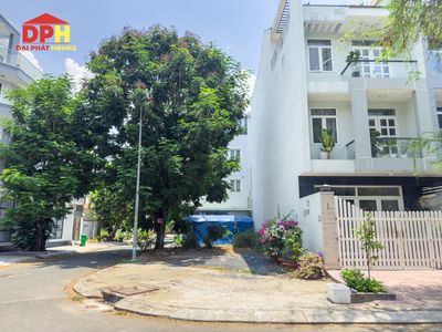 Bán Gấp Lô Đất Góc Hai Mặt Tiền Đường 16m KDC Sadeco Phước Kiển A