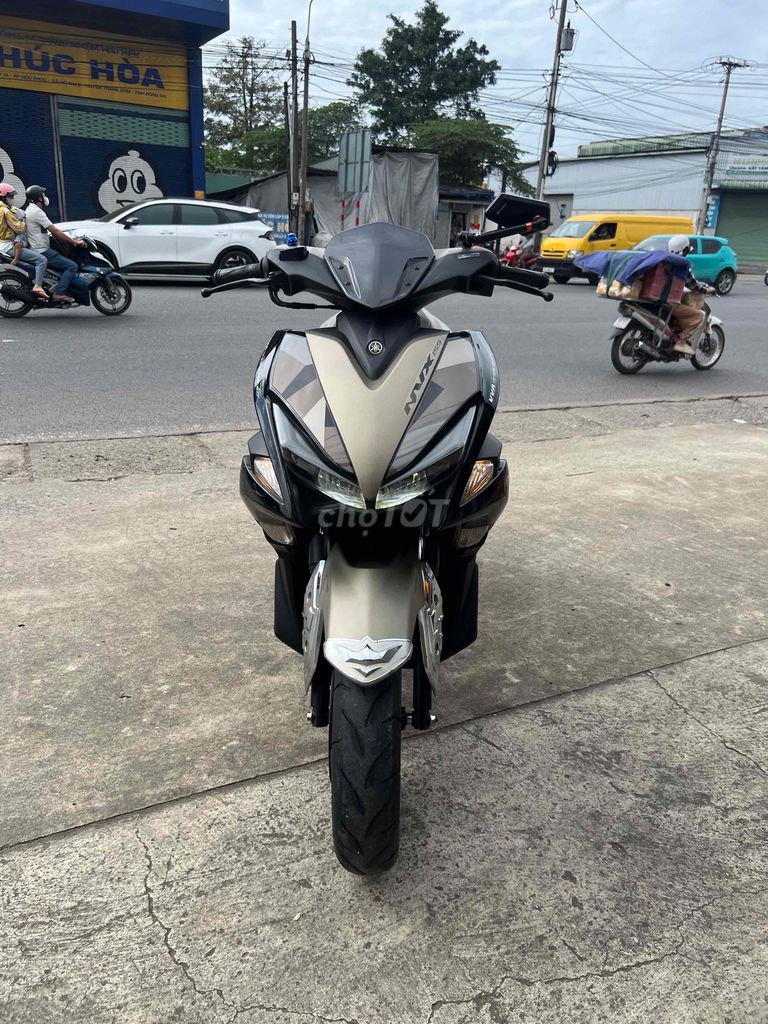 Yamaha NVX 155 ABS Nâu đen. Mua bán Xe máy tại Huyện Trảng Bom Đồng Nai được đăng bởi cửa hàng xe máy Trần Sơn  hình 1