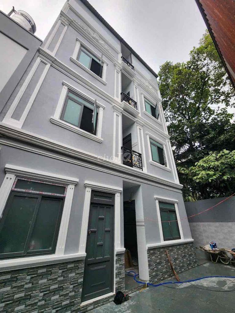 BÁN NHÀ ĐANG CÓ THU NHẬP CAO 90tr TRÊN THÁNG 28p TRỌ