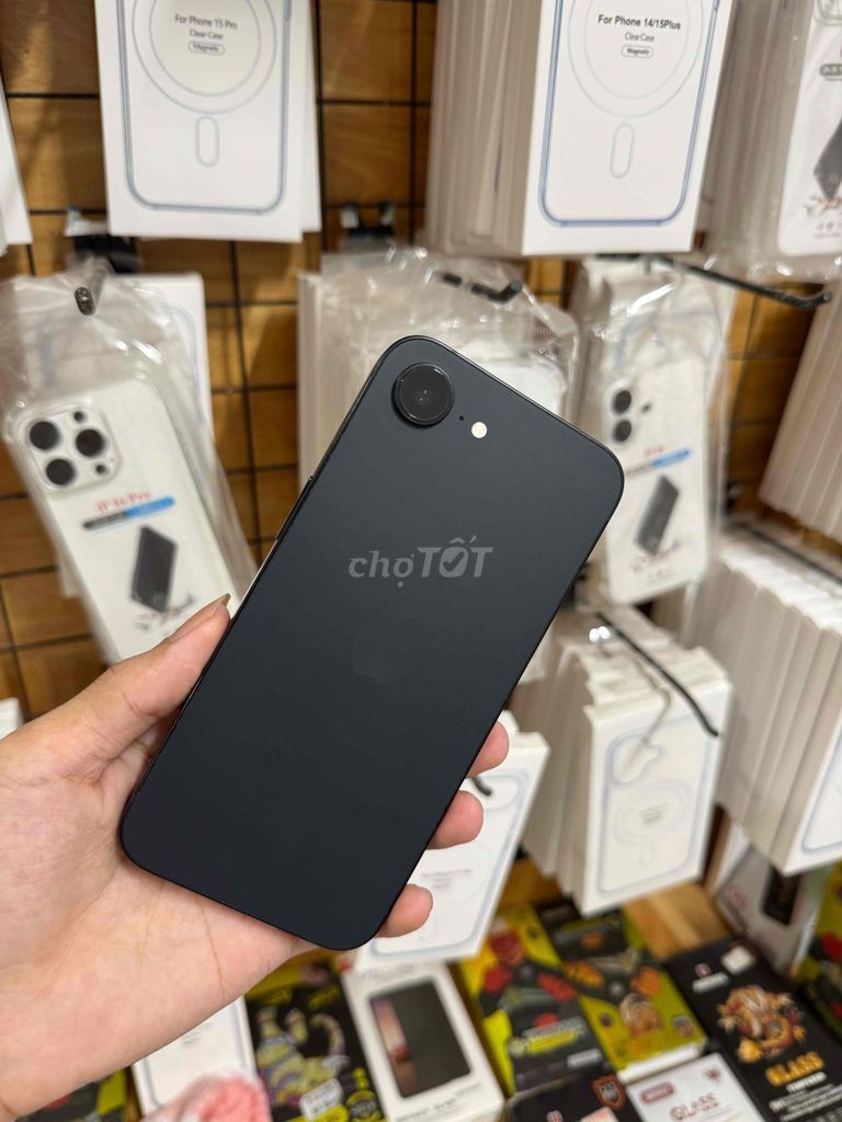 iPhone 16E 128GB Đen. Mua bán Điện thoại tại Quận Thanh Khê Đà Nẵng được đăng bởi Hoàng Kim store hình 1