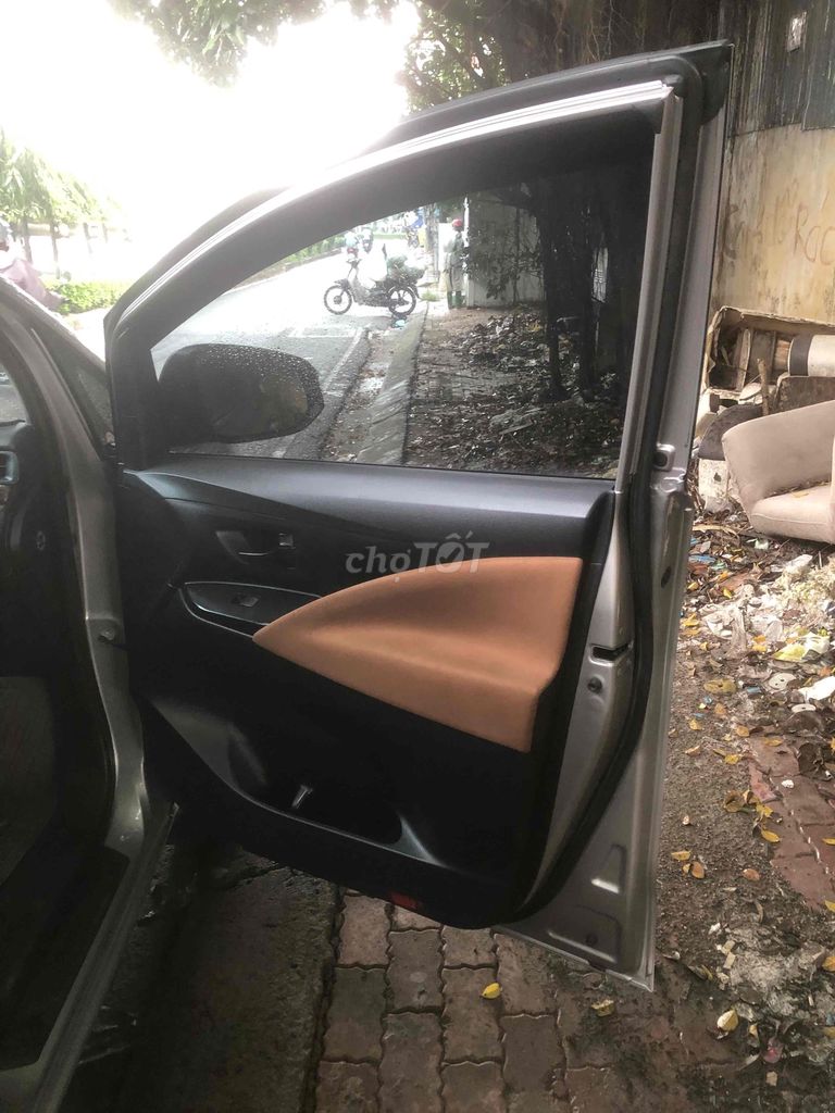 Toyota Innova 2019 2.0E - 87000 km. Mua bán Ô tô tại Quận 12 Tp Hồ Chí Minh được đăng bởi Anh Hùng hình 7