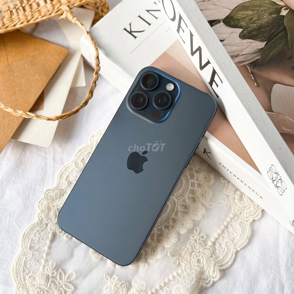 Apple iPhone 15 Pro Max 1TB Xanh Đã qua sử dụng. Mua bán Điện thoại tại Quận 3 Tp Hồ Chí Minh được đăng bởi Nguyễn Hữu Trọng (Hữu Trọng) hình 1