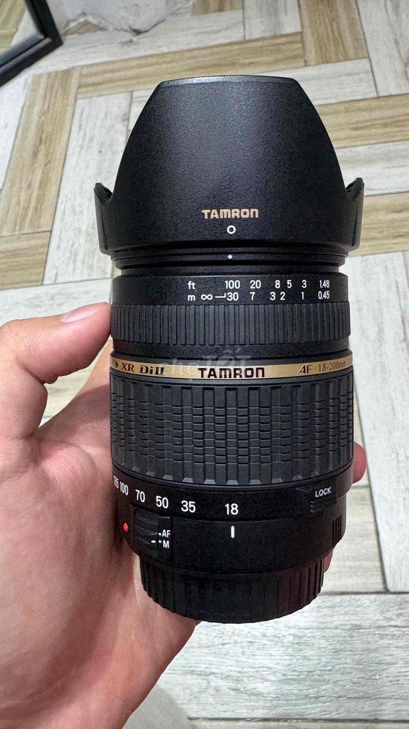 saleoff lens tamron 18-200 cho canon còn mới