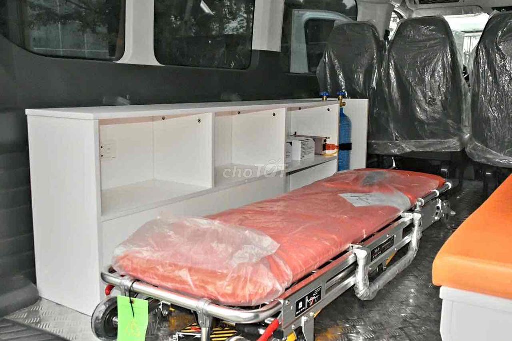 🅾️Transit Cứu Thương 2025 - Xe Sẵn Giao Ngay. Mua bán Ô tô tại Quận Tân Phú Tp Hồ Chí Minh được đăng bởi Đạt Ford Bến Thành hình 7