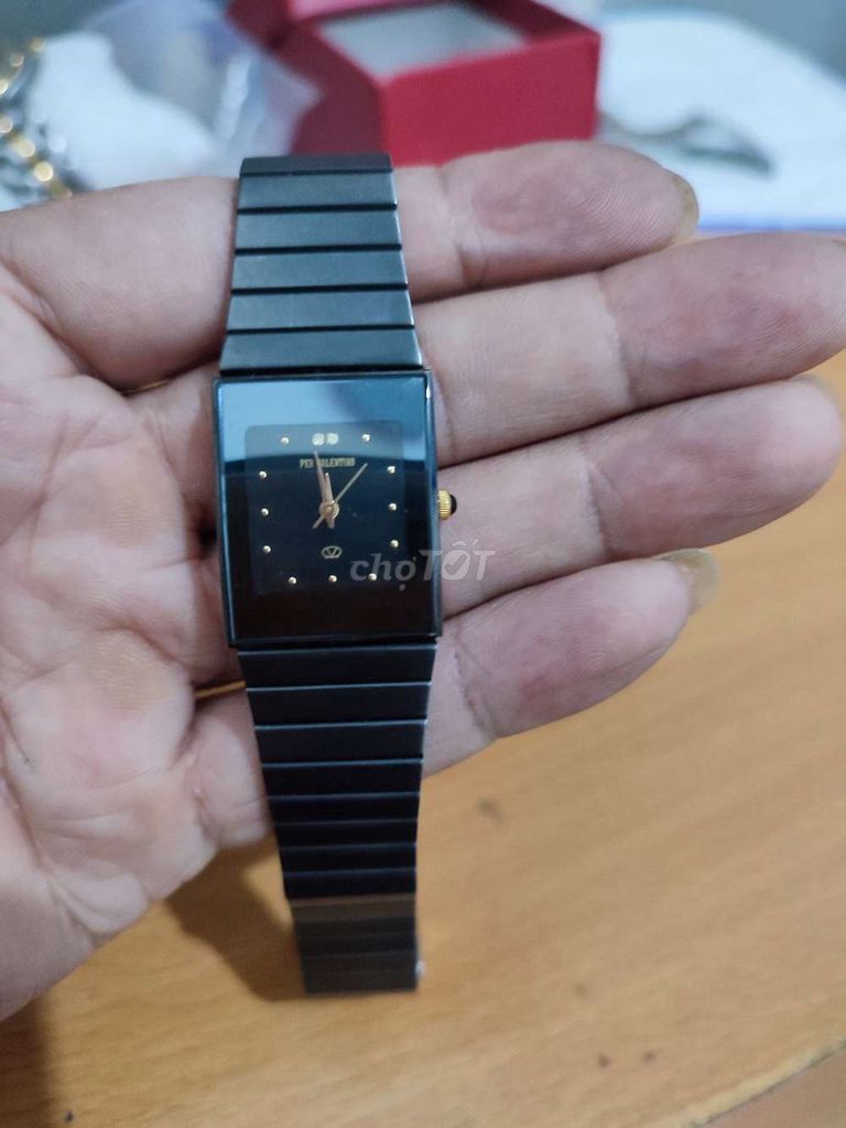 Đồng hồ si nhật nữ hiệu Per Valentino