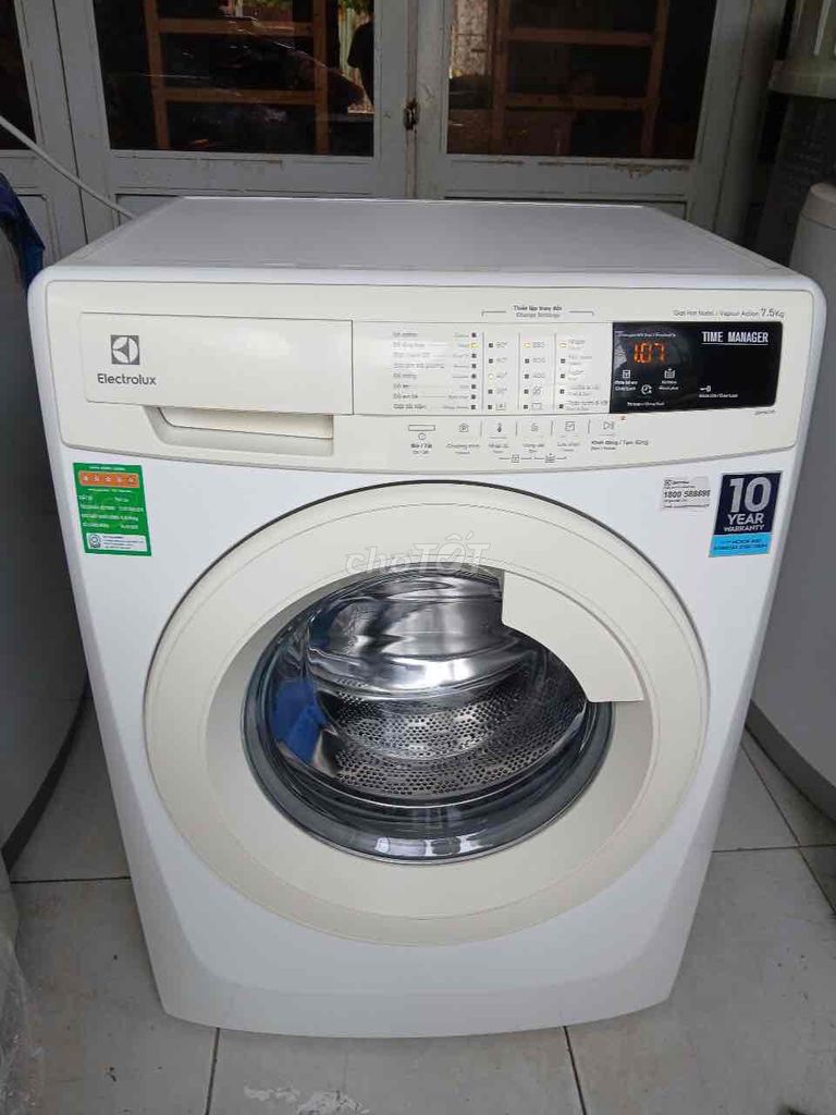 Máy giặt Electrolux 7.5kg,giặt vắt êm,sx tại Thái