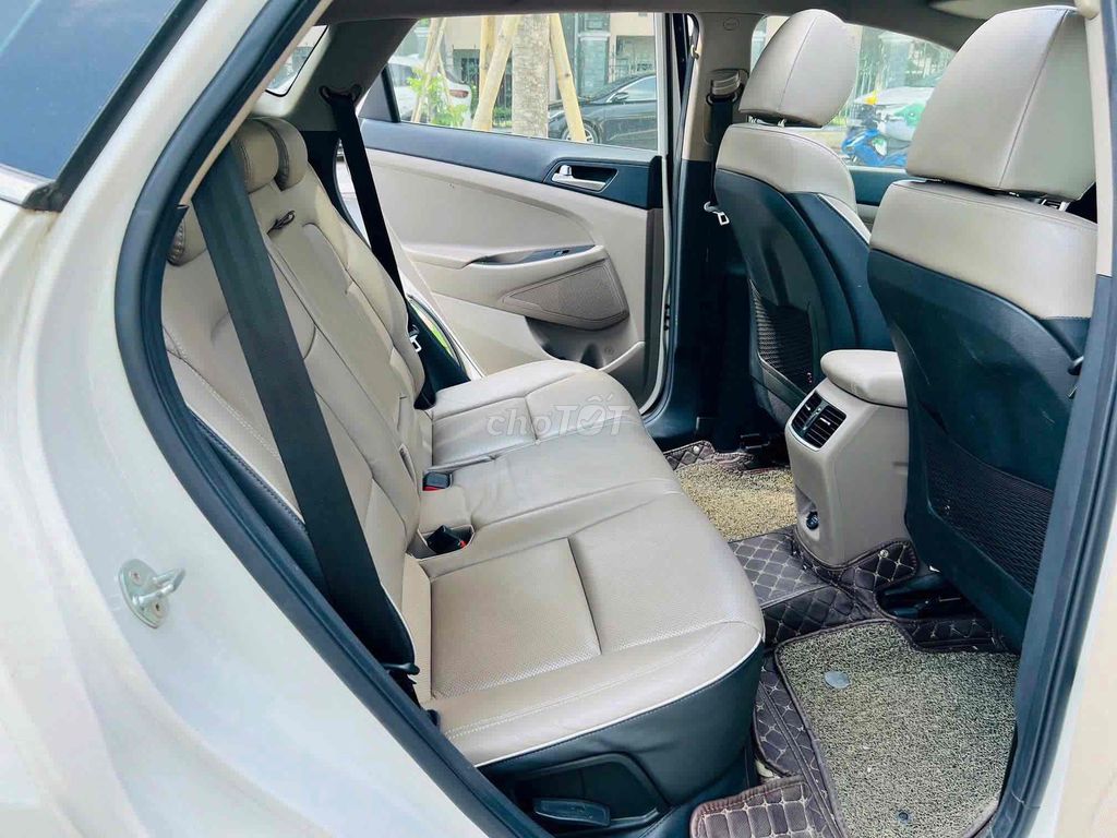 Hyundai Tucson 2.0ATH sx 2021 màu trắng siêu đẹp. Mua bán Ô tô tại Quận Cầu Giấy Hà Nội được đăng bởi Cao Quý hình 13