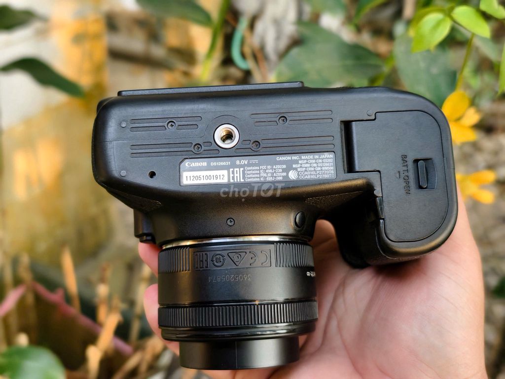 Máy ảnh Canon 6D Mark II. Mua bán Máy ảnh, Máy quay tại Thành phố Cao Lãnh Đồng Tháp được đăng bởi Trần đăng khoa hình 1