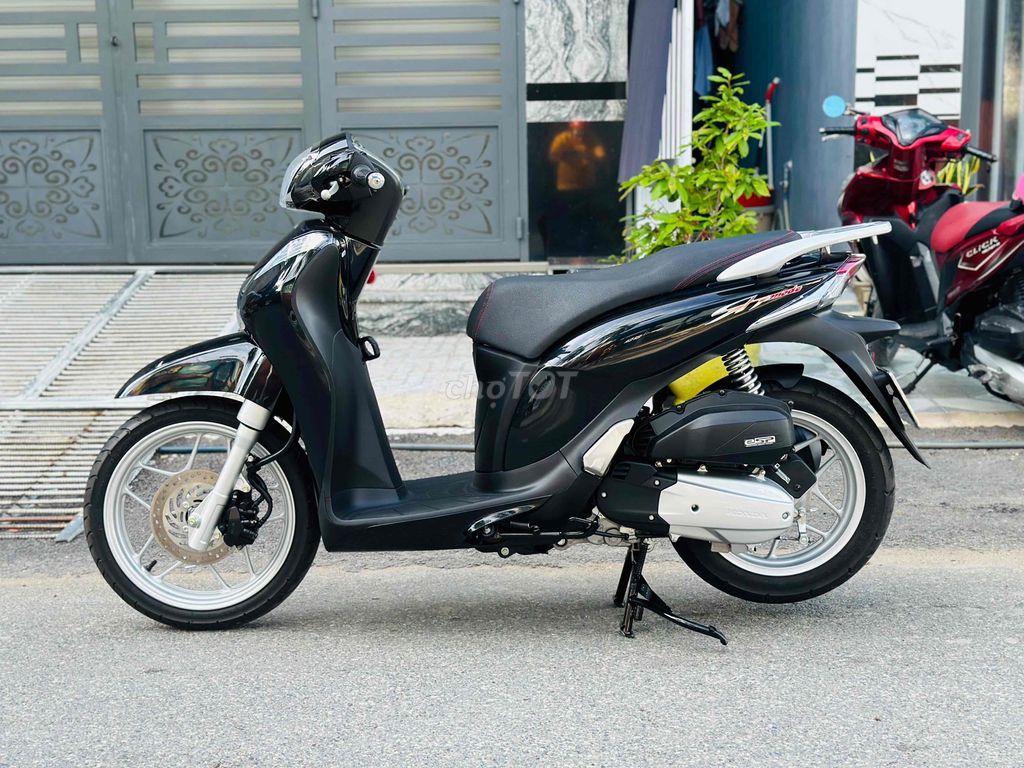 SHMODE BIỂN SỐ VIP FULL MỚI TỪ TRONG RA NGOÀI. Mua bán Xe máy tại Huyện Chợ Mới An Giang được đăng bởi XE MÁY THIỆN PHÁT AN GIANG hình 5