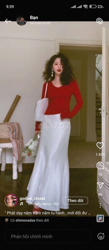 Chân váy đuôi cá màu trắng size S. Mua bán Quần áo tại Quận 7 Tp Hồ Chí Minh được đăng bởi Thanh Loan hình 2