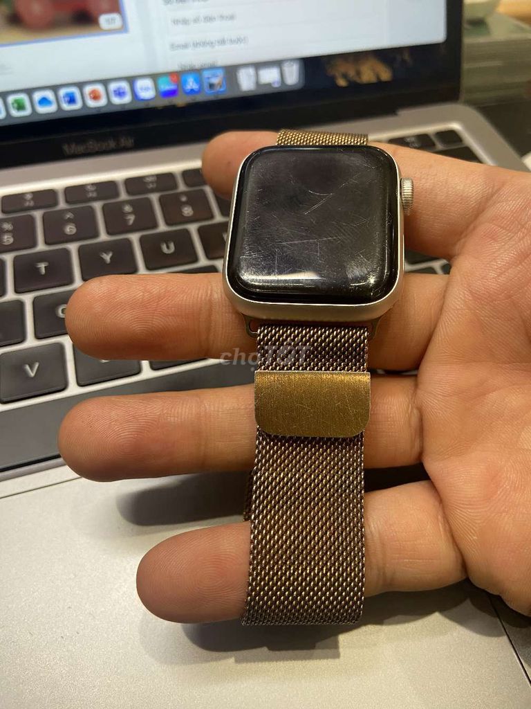 Apple Watch SE 2022 chính hãng, nguyên bản