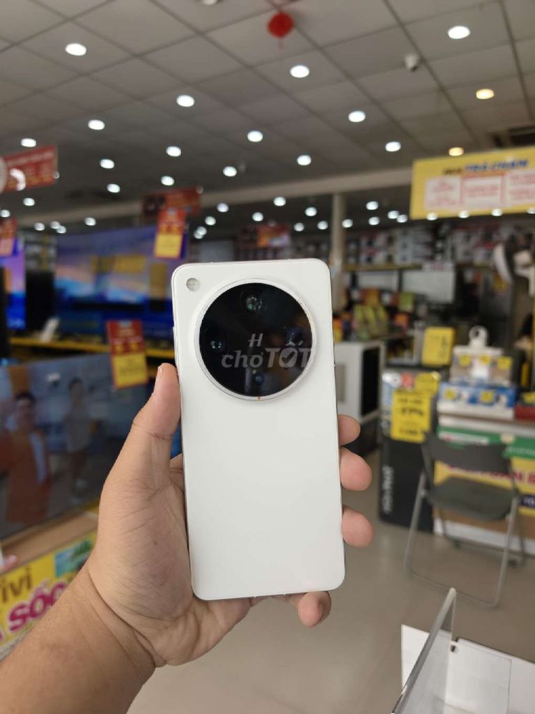 Oppo Find X8 Ultra Trắng. Mua bán Điện thoại tại Huyện Hóc Môn Tp Hồ Chí Minh được đăng bởi Võ Hoàng Khoa Niên hình 1