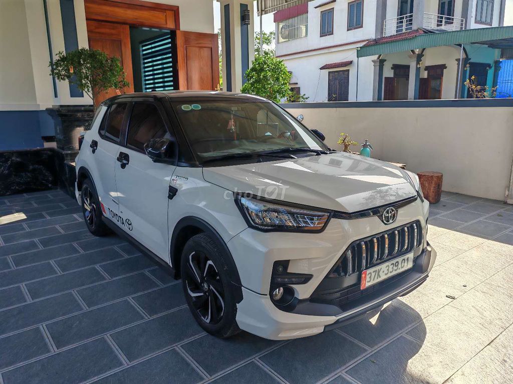 Toyota Raize Độ GR Trắng đen. Mua bán Ô tô tại Huyện Nghi Lộc Nghệ An được đăng bởi Tí Gaming hình 4