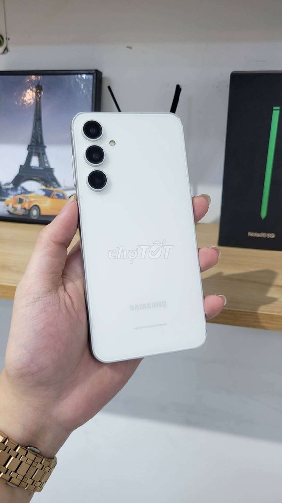 Samsung S23 FE Trắng Đã sử dụng. Mua bán Điện thoại tại Thị xã Tân Uyên Bình Dương được đăng bởi Minh Khang hình 1