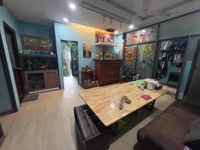 CHÍNH CHỦ BÁN CĂN HỘ 81m² – TẦNG CAO NHẤT, THOÁNG MÁT, VIEW THÀNH PHỐ