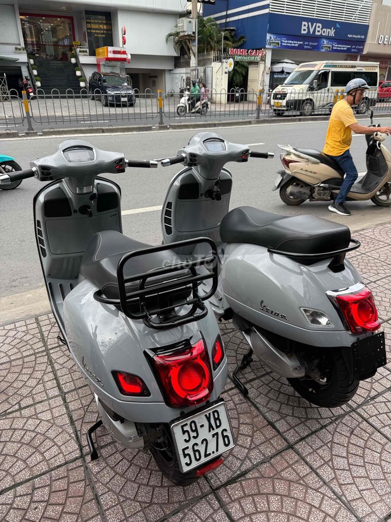 Vespa GTS 300 HPE Super Tech 2020 2021 chính chủ. Mua bán Xe máy tại Quận Phú Nhuận Tp Hồ Chí Minh được đăng bởi VESPA Piaggio Quốc Vương  hình 7