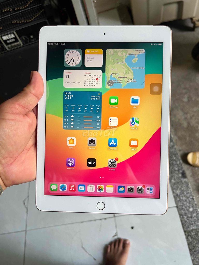 Apple iPad Gen 6 32GB Vàng hồng 4G Wifi. Mua bán Máy tính bảng tại Thành phố Vũng Tàu Bà Rịa - Vũng Tàu được đăng bởi hungrâu hình 1