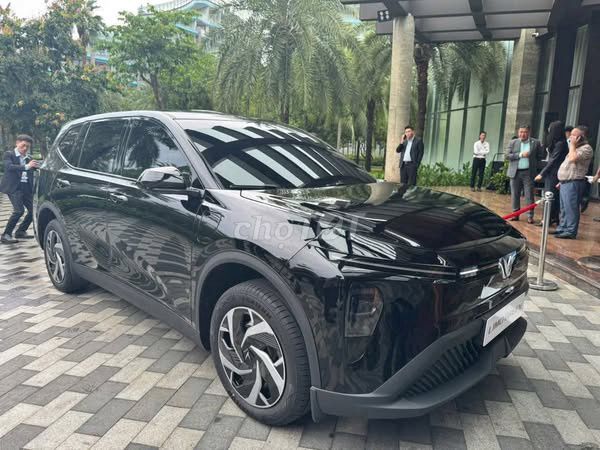 Limo Green Suất Ưu Tiên,Trả 70 Triệu,ĐKý DV M.phí. Mua bán Ô tô tại Quận Long Biên Hà Nội được đăng bởi Mr Núi Subaru Giải Phóng  hình 1