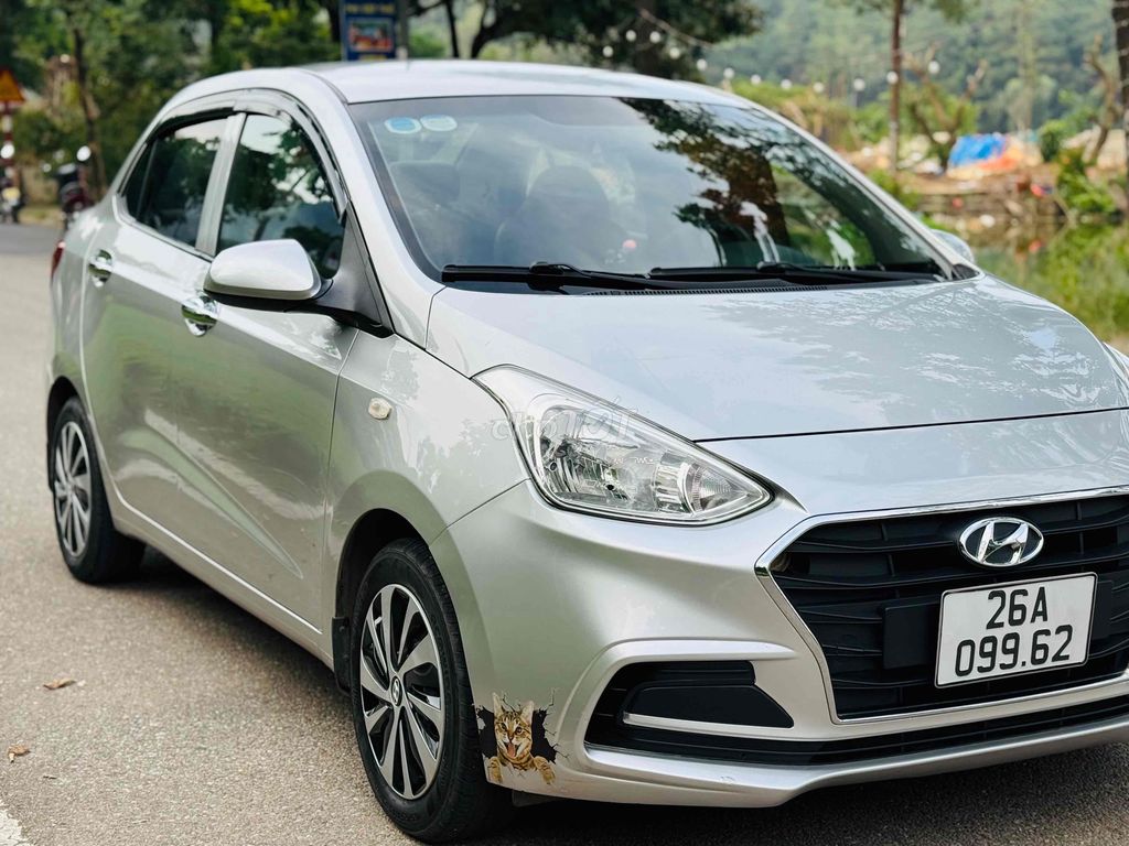 Hyundai Grand i10 2020 Grand 1.2 MT Base - 130000. Mua bán Ô tô tại Huyện Sóc Sơn Hà Nội được đăng bởi Anh Chiến hình 4