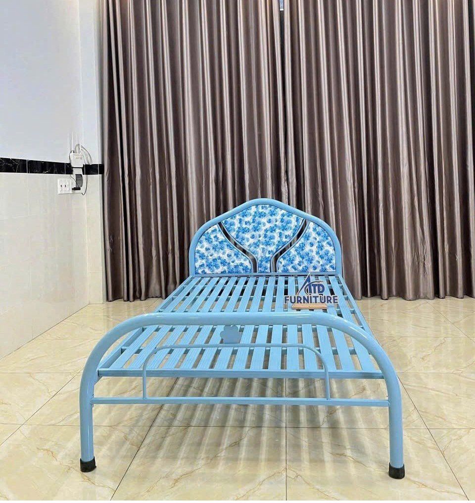 GIƯỜNG SẮT + GIƯỜNG SẮT – GIƯỜNG SẮT – GIƯỜNG SẮT. Mua bán Giường, chăn ga gối nệm tại Quận Tân Bình Tp Hồ Chí Minh được đăng bởi Tổng Kho Nội Thất Sài Gòn hình 1