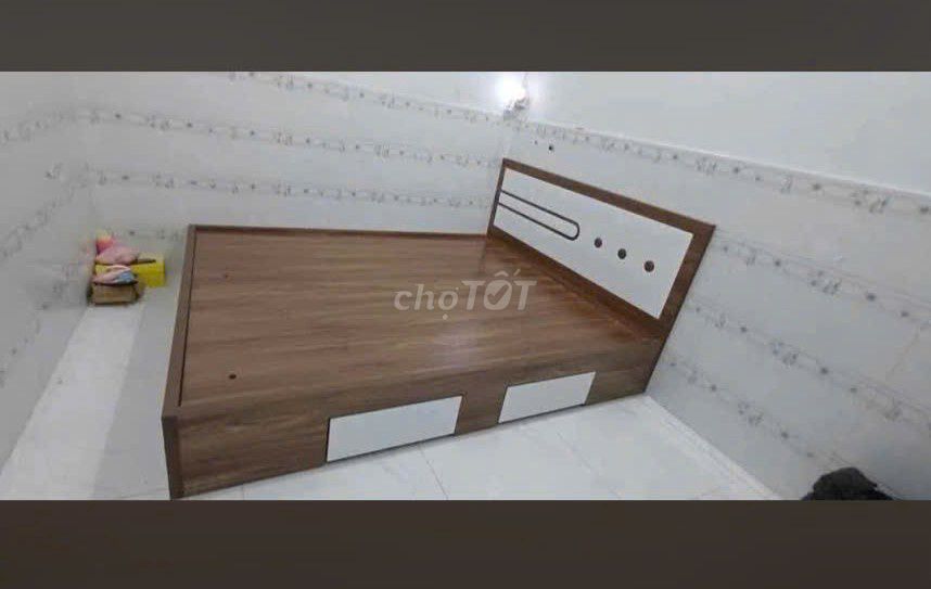 Giường ngủ Gỗ MDF 1m6x2m Nâu Trắng. Mua bán Giường, chăn ga gối nệm tại Thành phố Dĩ An Bình Dương được đăng bởi Phương hoa hình 1
