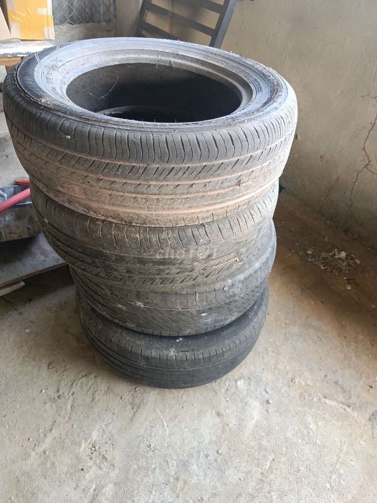 bánh xe ô tô. Mua bán Nội thất, đồ gia dụng khác tại Huyện Châu Thành Tây Ninh được đăng bởi an hình 1