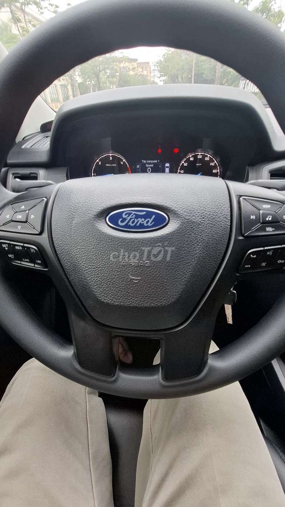 Ford Ranger XLS 2.2L 4x2 AT 2021. Mua bán Ô tô tại Quận Hai Bà Trưng Hà Nội được đăng bởi SƠN HOÀI ĐỨC hình 7