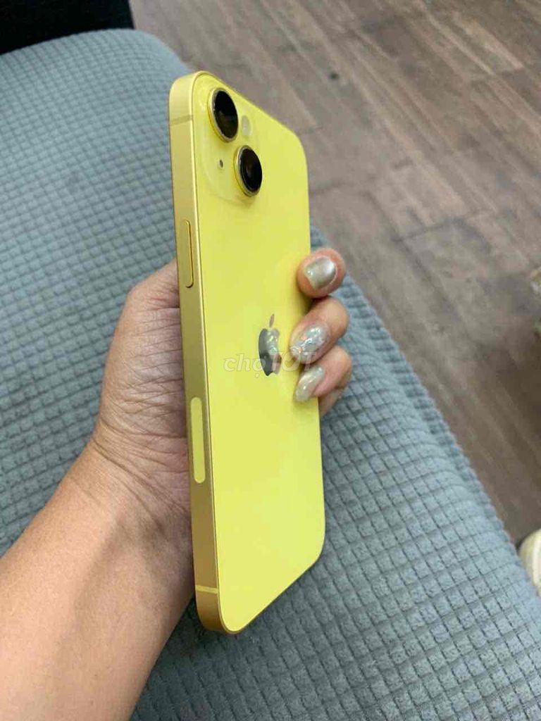 Apple iPhone 15 Plus Vàng Likenew. Mua bán Điện thoại tại Quận 10 Tp Hồ Chí Minh được đăng bởi Fat Ton hình 1