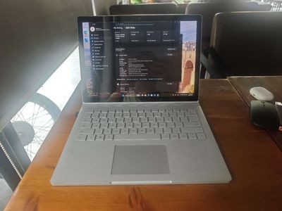 Microsoft Surface Book 2 i7-8650U 16GB/512GB Bạc