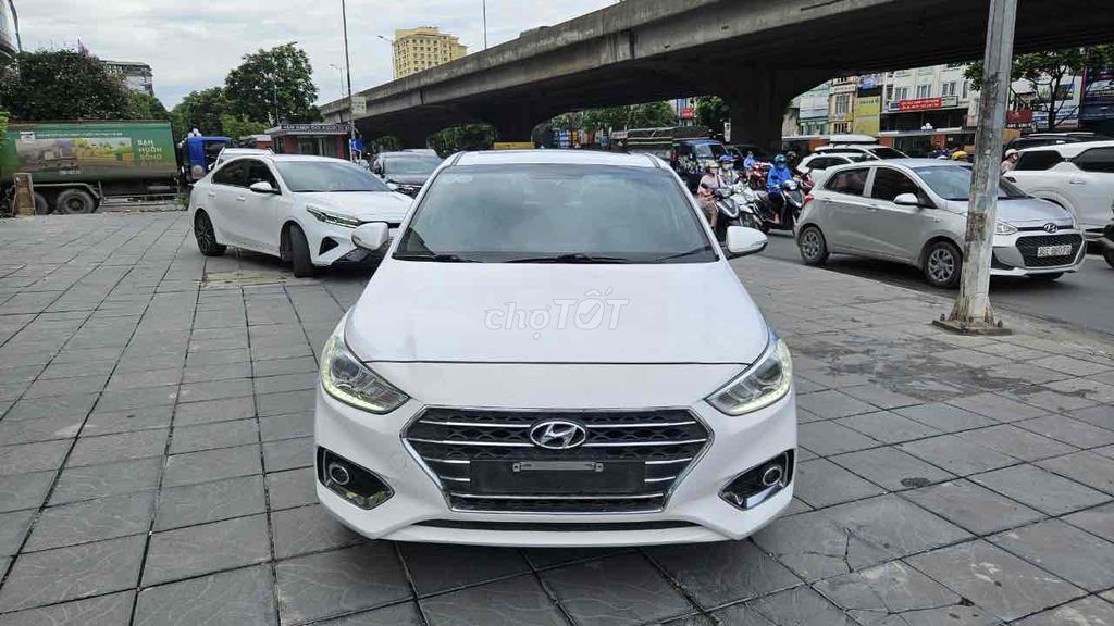 Hyundai Accent 2019 số tự động bản đủ