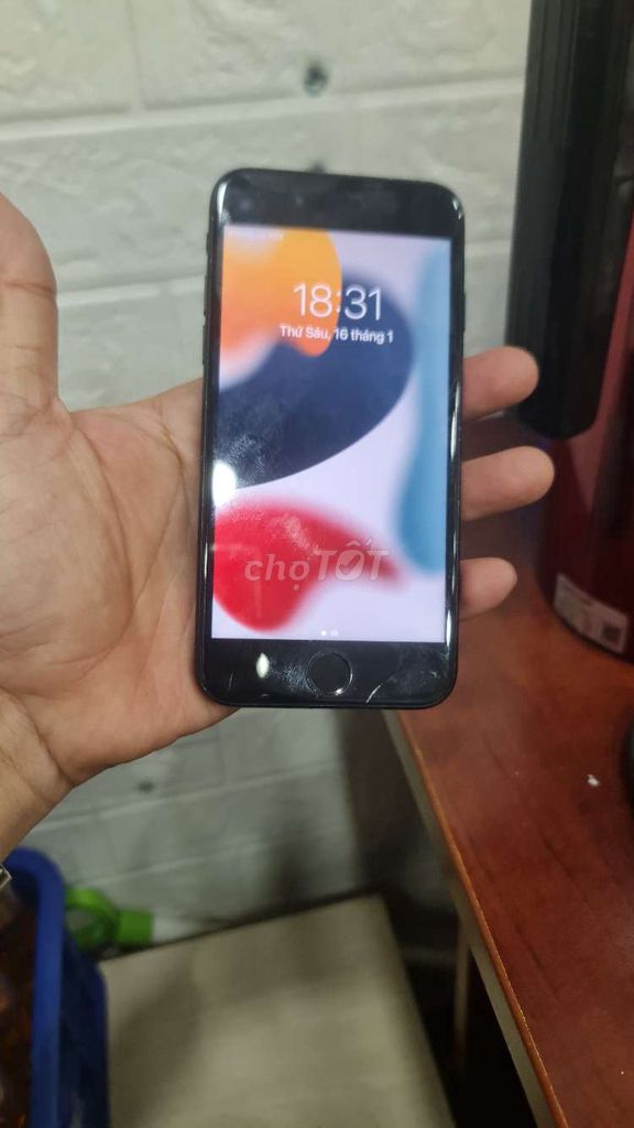 Apple iPhone 7 32GB Đen. Mua bán Điện thoại tại Quận 6 Tp Hồ Chí Minh được đăng bởi Thiên phúc hình 1