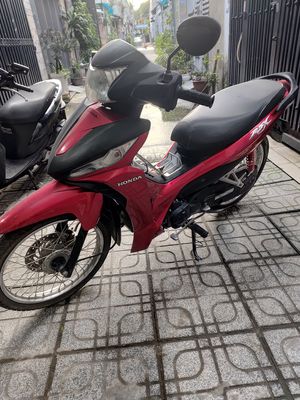 Nhà đi Xe Wave RSX 2023 Nguyên Zin, BSTP. Máy êm. Mua bán Xe máy tại Quận 12 Tp Hồ Chí Minh được đăng bởi Nguyễn mộng