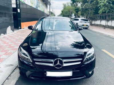 Mercedes Benz C Class 2019 C200 - 50000 km. Mua bán Ô tô tại Thành phố Thủ Đức Tp Hồ Chí Minh được đăng bởi thanh vũ