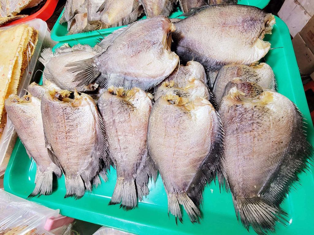 Cá sặc lạc phơi khô tự nhiên 1kg. Mua bán Đồ ăn, thực phẩm và các loại khác tại Quận Bình Tân Tp Hồ Chí Minh được đăng bởi Hiêu Pham chi hieu hình 1