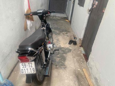 Honda Dream màu Đen