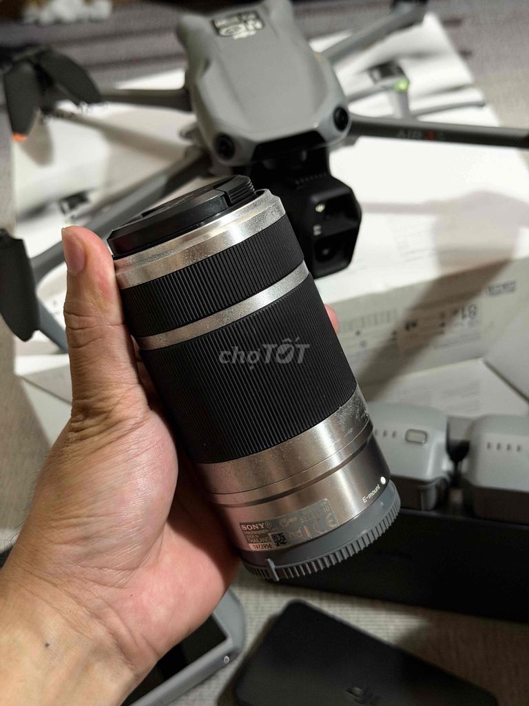 Ống kính Sony 55-250 Đen Bạc Đã sử dụng. Mua bán Máy ảnh, Máy quay tại Quận Hà Đông Hà Nội được đăng bởi Trần Hưng  hình 1