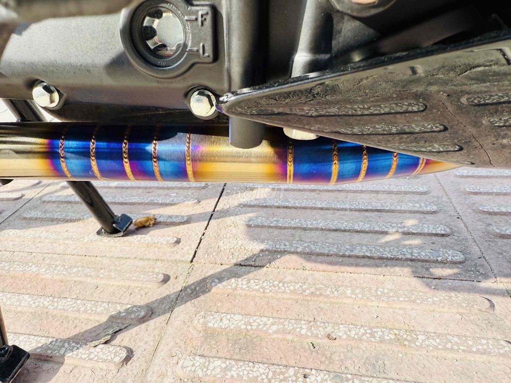 Suzuki Raider 150 Fi 2021 dọn kiểng full new. Mua bán Xe máy tại Quận 8 Tp Hồ Chí Minh được đăng bởi Giang Vo hình 14