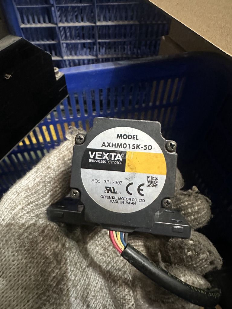 Động cơ điện Oriental Motor AXHM015K-50. Mua bán Đồ chuyên dụng, Giống nuôi trồng tại Huyện Văn Lâm Hưng Yên được đăng bởi nguyễn văn đạt hình 1