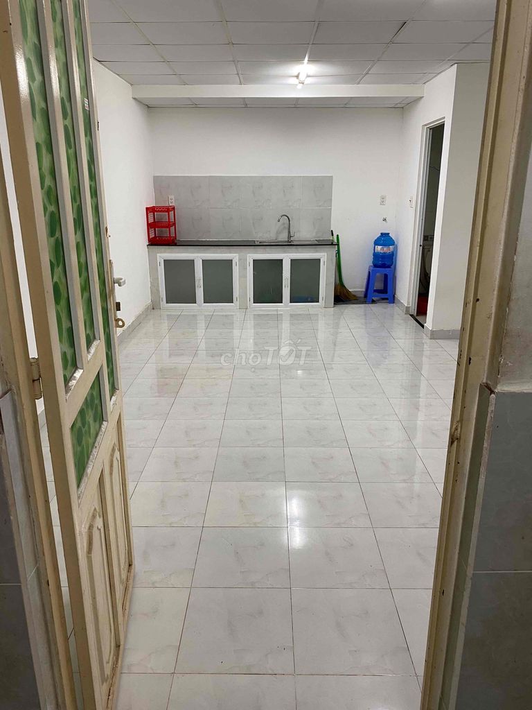 Phòng trọ 30m2 Nghĩa Thục, Phường 5, Quận 5. Cho thuê phòng trọ tại Quận 5 Tp Hồ Chí Minh được đăng bởi Nghĩa Steven hình 1