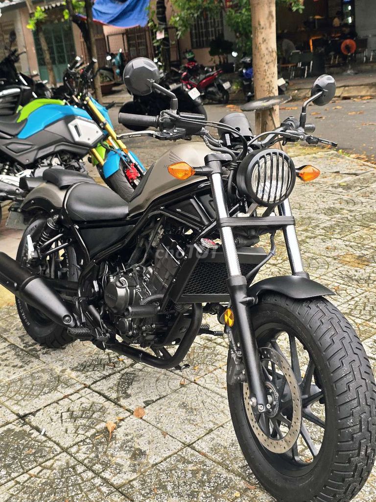 Honda Rebel300 2019 Xám 9800km