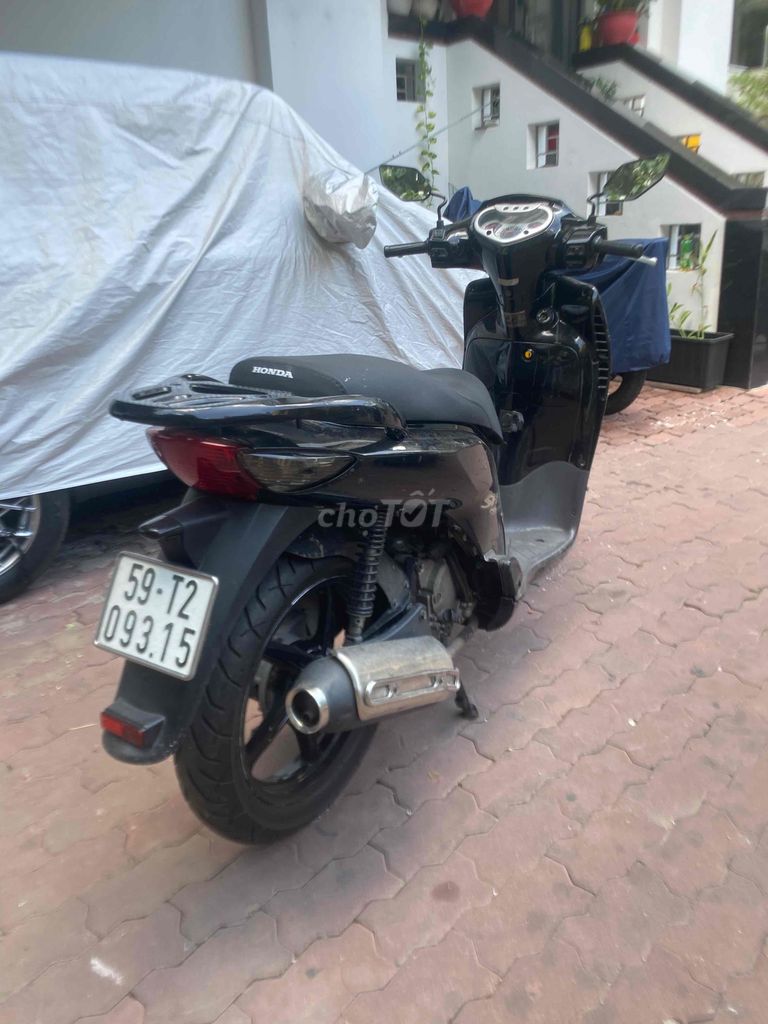 honda SH 150 ý zin ngay chủ công chứng được xe cop. Mua bán Xe máy tại Quận 3 Tp Hồ Chí Minh được đăng bởi Phạm thanh Trí  hình 2