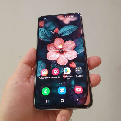 Nhỏ gọn vừa tay nhưng mạnh là S10e. Mua bán Điện thoại tại Quận Phú Nhuận Tp Hồ Chí Minh được đăng bởi Điện thoại SAMPHONE