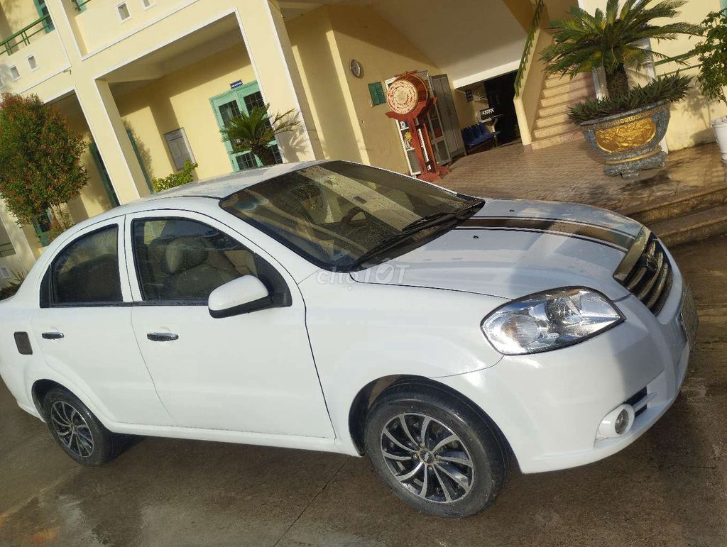 2014 - 17000 km. Mua bán Ô tô tại Huyện Đại Lộc Quảng Nam được đăng bởi Thanh Dang hình 4