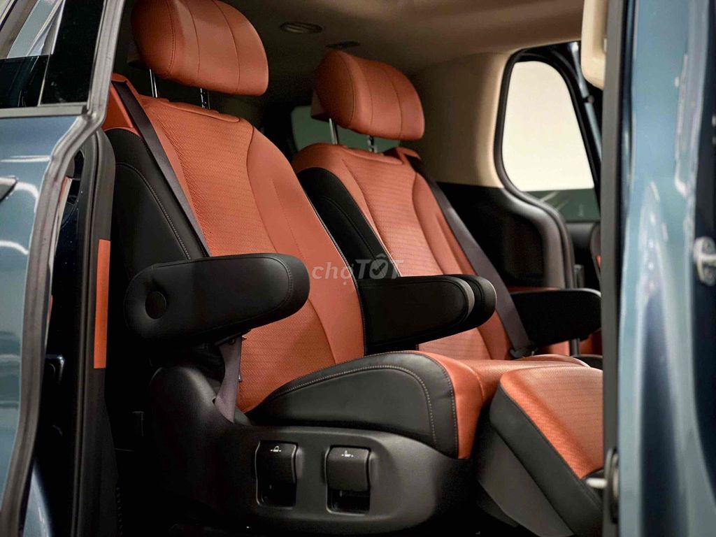 🚘Kia Carnival 2.2D Signature 2022-Xe 1 chủ dùng kỹ. Mua bán Ô tô tại Thành phố Thủ Đức Tp Hồ Chí Minh được đăng bởi Tấn Lợi Car hình 8